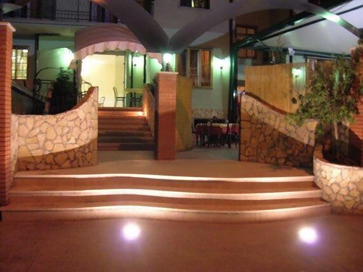 Hotel Villa Del Sorriso Веноза Екстер'єр фото